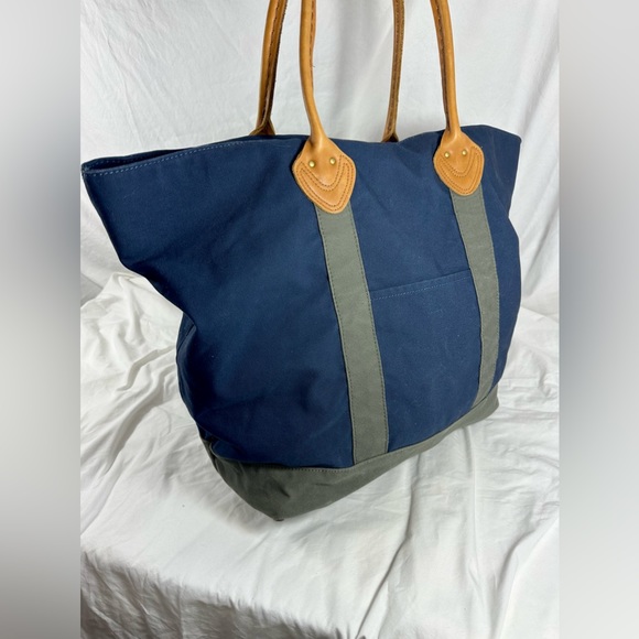 Genuine LL BEAN  Boat & Tote Bag Full Grain Leather Handles vintage Blue Green - Picture 13 of 13